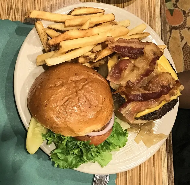 Villa Roma Resort Food