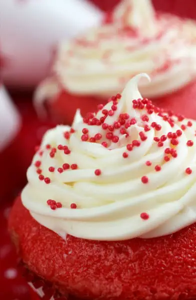 Anneil’s Amazing Red Velvet Cupcakes Without Buttermilk Recipe
