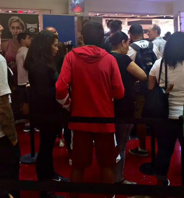 crowds (1)