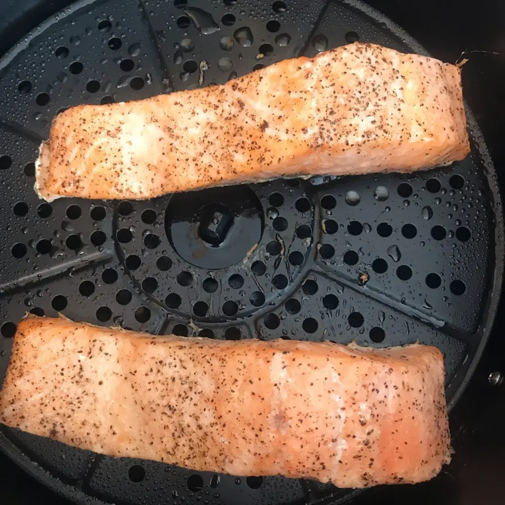 How to Cook Salmon in Air Fryer (Perfect Fillet Recipe)