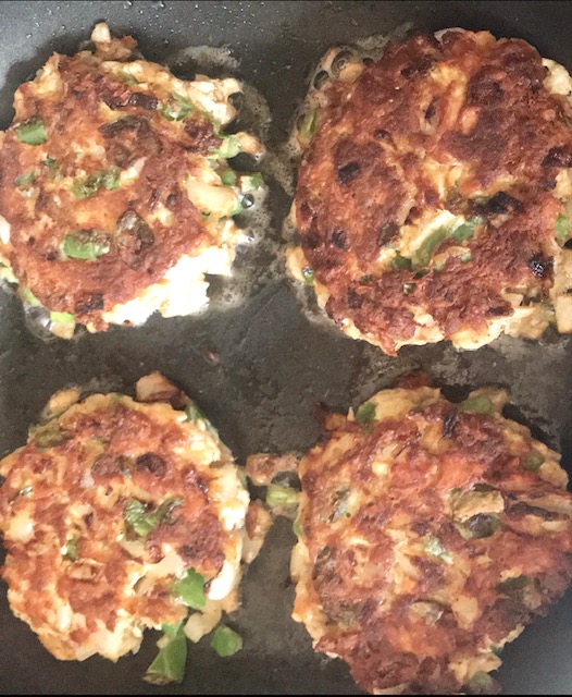 southern salmon croquettes patties